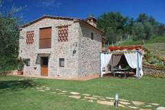Ferienhaus, Exklusive Unterkunft - Ferienunterkunft in Pescia (4 Personen)