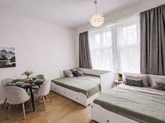Ferienwohnung - Ferienwohnung Čelakovsky