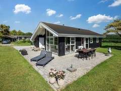 Ferienhaus - Ferienhaus Kristine - 250m from the sea