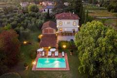 Ferienhaus, Exklusive Unterkunft - Villa Clara - Ferienunterkunft in Capannori (10 Personen)