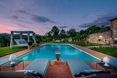 Ferienhaus, Exklusive Unterkunft - Villa Flora - Ferienunterkunft in Montecarlo (6 Personen)