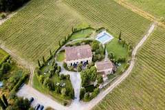 Ferienwohnung - Elisa Farmhouse Apartment in Wine Resort - Ferienunterkunft in Monte San Quirico (4 Personen)