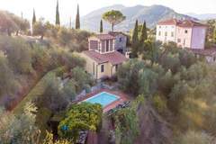 Ferienhaus, Exklusive Unterkunft - Villa Debby - Ferienunterkunft in Lucca (4 Personen)