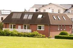 Ferienhaus - Ferienunterkunft in Borkum (8 Personen)