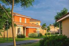 Ferienhaus, Exklusive Unterkunft - Le Domaine du Golf - VILLA 2 BEDROOMS CONFORT Conditioned ground floor - Ferienunterkunft in Fabregues (6 Personen)