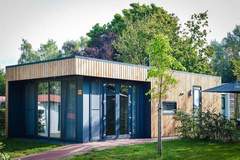 Ferienhaus - Group accommodation (7x Happy Oak Lodge 28p) - Ferienunterkunft in Zuna (28 Personen)
