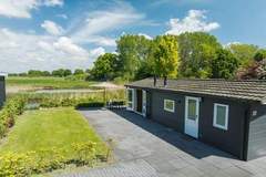 Ferienhaus - Bungalow near the river I 4 persons - Ferienunterkunft in Zuna (4 Personen)
