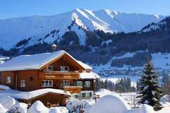 Ferienhaus - Ferienunterkunft in Riezlern Kleinwalsertal (4 Personen)