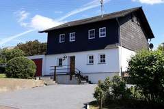 Ferienhaus - Ferienunterkunft in Buch (12 Personen)