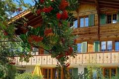 Ferienhaus - Ferienunterkunft in Lenk (8 Personen)
