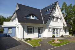 Ferienhaus - Ferienunterkunft in Zingst (3 Personen)
