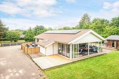 Ferienhaus - Ferienunterkunft in Oksbøl (12 Personen)