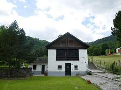 Ferienwohnung - Ferienwohnung, Chalet Rina