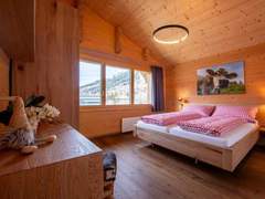Ferienwohnung - Ferienwohnung 3 1/2 Zimmerwohnung, 4-Betten (Pearl OG)