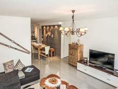 Ferienwohnung - Ferienwohnung Chesa Enania