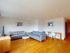 Ferienwohnung - Ferienwohnung Apartment Laret Sur Via
