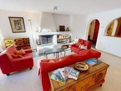 Ferienwohnung - Ferienwohnung Apartment Paterna 9 - 4.5 Zimmer-Wohnung in Engadinerhaus