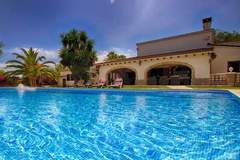 Ferienhaus, Exklusive Unterkunft - Ferienunterkunft in Denia (14 Personen)