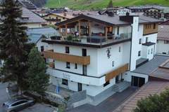Ferienwohnung - Apartment Falch 3 - Ferienunterkunft in St. Anton am Arlberg (2 Personen)