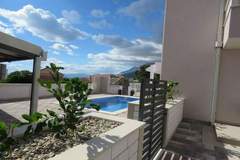 Ferienhaus - Ferienunterkunft in Makarska (12 Personen)