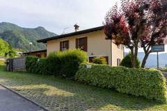 Ferienhaus - App Casa Flora - Ferienunterkunft in Idro (bs) (6 Personen)