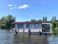 Ferienwohnung - Ferienwohnung Hausboot NautikHus