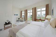 Ferienwohnung - Junior Suite - Disability Access - Ferienunterkunft in Werder (Havel) (4 Personen)