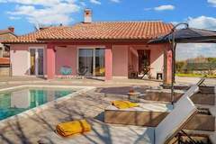 Ferienhaus - Ferienunterkunft in Kunj (6 Personen)
