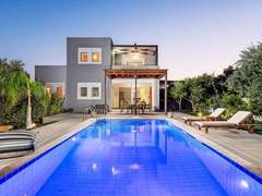 Ferienhaus, Exklusive Unterkunft - Ferienhaus, Villa Olvia