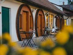 Ferienunterkunft Weinfass-Suite für 2 in Grub an der March