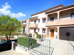 Ferienwohnung - Ferienwohnung Ananas 1 / HR-05617-01