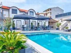 Ferienwohnung - Ferienwohnung Villa Vivien Apartment 3 / HR-10640-05