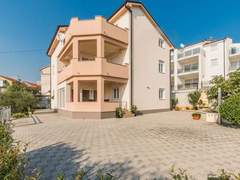 Ferienwohnung - Ferienwohnung BLAZENKA / HR-06444-01