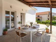 Ferienhaus - Ferienhaus Sanja