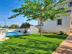 Ferienhaus - Ferienhaus Ivanka