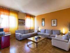 Ferienwohnung - Ferienwohnung Wohnung in Quarto Cagnino mit Terrasse