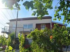 Ferienwohnung - Ferienwohnung Modernes Appartement mit Terrasse
