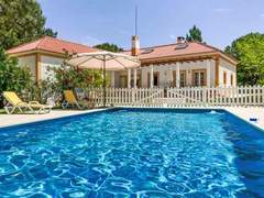 Ferienhaus, Exklusive Unterkunft - Ferienhaus, Villa UA 25- Pine Villa
