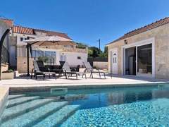 Ferienhaus - Ferienhaus Lili