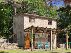 Ferienhaus - Ferienhaus Zypressen, ein Haus im Wald an der ligurischen Riviera
