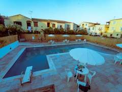 Ferienwohnung - Ferienwohnung Isola Blu, Jacuzzi & Pool