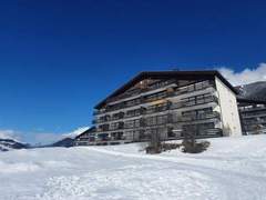 Ferienwohnung - Ferienwohnung Las Vals A2 Appartement/Fewo, Bad, WC, 2 Schlafräume 3 Zimmerwohnung - 4 Betten