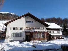 Ferienwohnung - Ferienwohnung Chasa Gross, (Zernez).