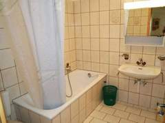 Ferienwohnung - Ferienwohnung Chasa Müfaits Parterre, (Tschierv)