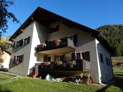 Ferienwohnung - Ferienwohnung Ferienhaus Plaun Grond, (Tschierv)
