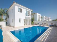Ferienhaus - Ferienhaus Ferienvilla PV17 mit Sonnenterrasse und Pool