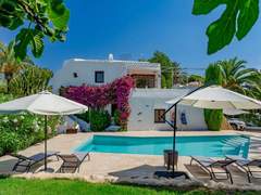 Ferienhaus, Exklusive Unterkunft - Ferienhaus, Villa Can Nura