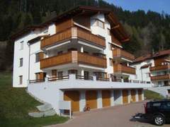 Ferienwohnung - Ferienwohnung Sot Spondas 15 Appartement/Fewo, Bad, WC, 2 Schlafräume