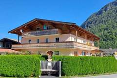 Ferienhaus - Ferienunterkunft in St. Martin bei Lofer (5 Personen)
