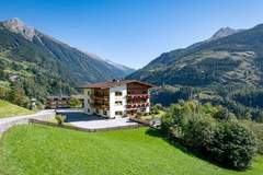 Ferienhaus - Ferienunterkunft in Mayrhofen (4 Personen)